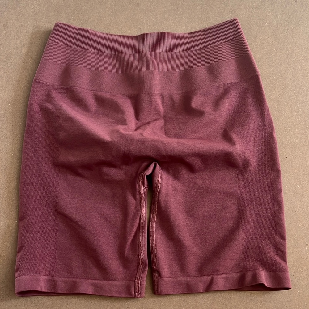 Alphalete Amplify 6.5” Shorts - Autumn